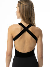SUFFOLK WOMENS PINCH FRONT LEOTARD